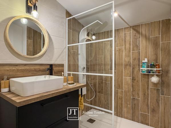 Maison 4 pièce(s) 3 chambre(s) 143 m²