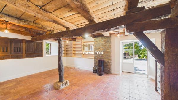 MAISON EN PIERRE DE CARACTÈRE PRÈS DE CORDES-SUR-CIEL Cordes sur ciel
