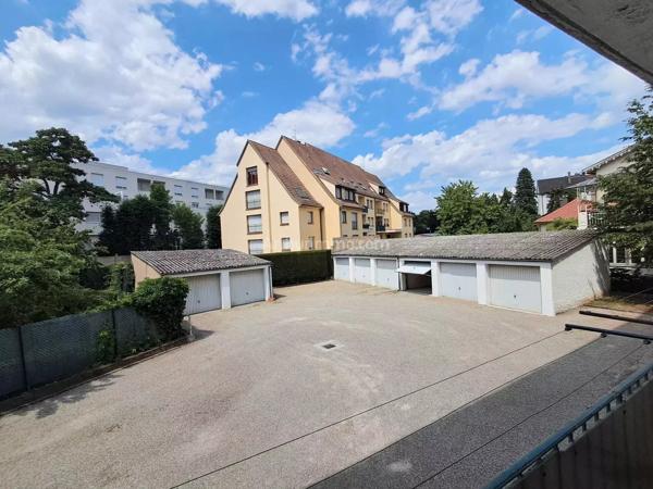 Vente                                                      Appartement
                        
                     4 pièces                      96 m2                     à Colmar
