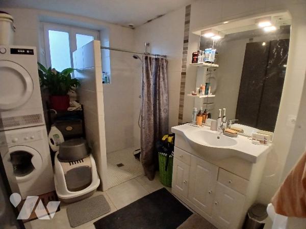 Maison à vendre à LA CHAPELLE-SAINT-LAURENT (79430)