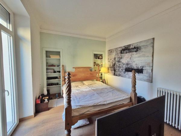 Ensemble immobilier Appartement Bourgeois, plus Studio, et Grand Garage Beziers