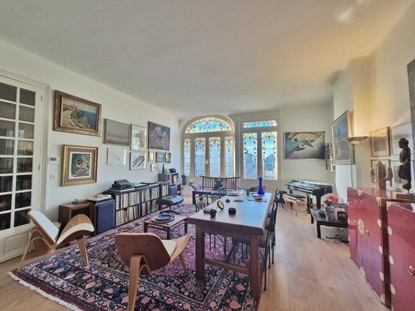Ensemble immobilier Appartement Bourgeois, plus Studio, et Grand Garage Beziers
