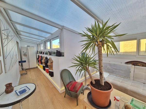 Ensemble immobilier Appartement Bourgeois, plus Studio, et Grand Garage Beziers