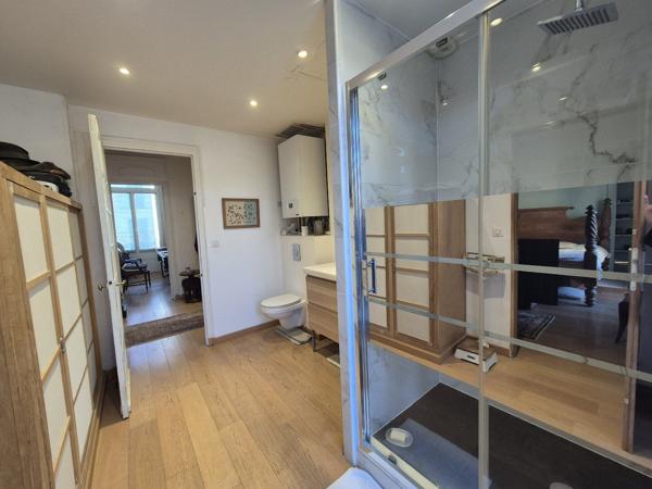 Ensemble immobilier Appartement Bourgeois, plus Studio, et Grand Garage Beziers