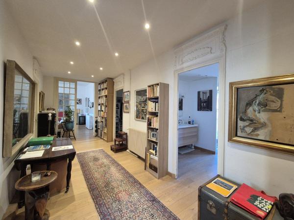 Ensemble immobilier Appartement Bourgeois, plus Studio, et Grand Garage Beziers