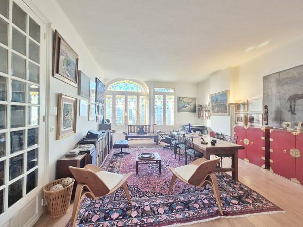 Ensemble immobilier Appartement Bourgeois, plus Studio, et Grand Garage Beziers