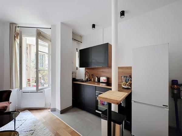Voltaire / Richard Lenoir - 2 pièces de 32 m², Paris 75011