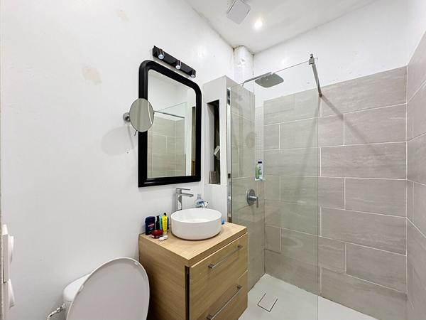 Voltaire / Richard Lenoir - 2 pièces de 32 m², Paris 75011