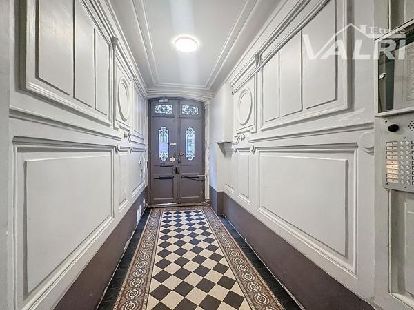 Voltaire / Richard Lenoir - 2 pièces de 32 m², Paris 75011