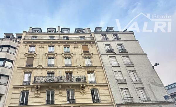 Voltaire / Richard Lenoir - 2 pièces de 32 m², Paris 75011