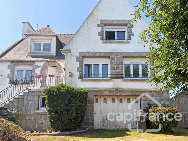 Maison familiale de 158 m² avec sous-sol complet - 5 Chambres - Lannilis 29870 - Proche commerces, écoles- Plage à 10 min