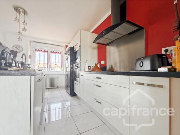 Maison familiale de 158 m² avec sous-sol complet - 5 Chambres - Lannilis 29870 - Proche commerces, écoles- Plage à 10 min