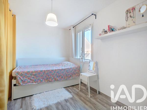 Maison à vendre 5 pièces 79,88 m² Ville-Saint-Jacques