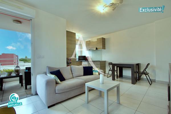 LATTES - MAURIN - APPARTEMENT 2 PIÈCES - 42 m2 - BALCON - DERNIER ÉTAGE - PLACE DE PARKING PRIVATIF