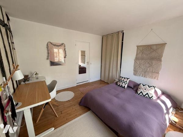 Demeure de caractère rénovée, 260 m², 6cambres avec jardin et stationnements au cœur de Tours