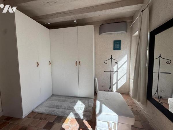 Demeure de caractère rénovée, 260 m², 6cambres avec jardin et stationnements au cœur de Tours