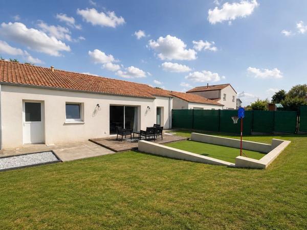 Vente                                                      Maison
                        
                                         91 m2                     à Bouaye
