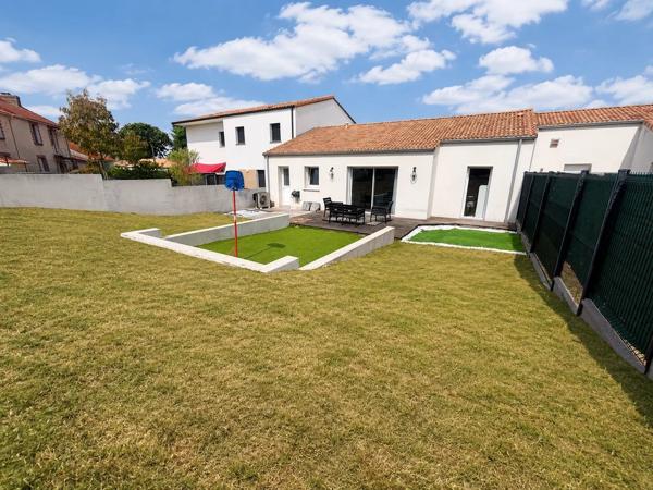 Vente                                                      Maison
                        
                                         91 m2                     à Bouaye