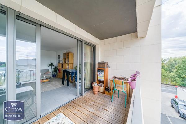 Appartement à vendre 3 pièces 65m² Saint-Cyr-sur-Loire (37540)