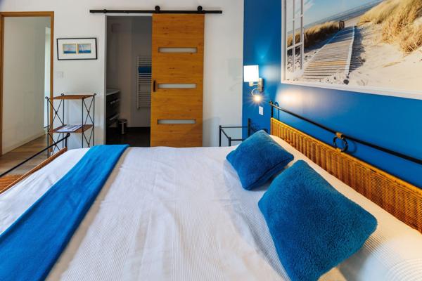 Charmante villa de caractère avec vue mer à Port des Barques