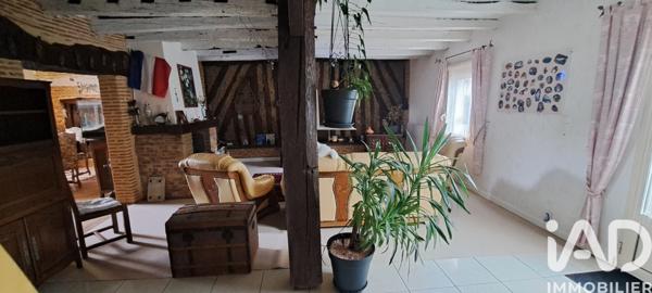 Maison à vendre 4 pièces 215 m² Saint-Pierre-d'Eyraud