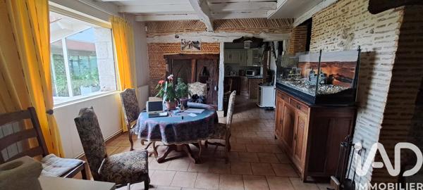 Maison à vendre 4 pièces 215 m² Saint-Pierre-d'Eyraud