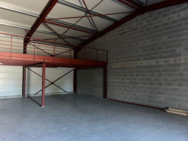 Local d'activité Aizenay 210 m2 , Aizenay