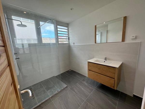 Appartement T2 NON MEUBLE BASSE TERRE