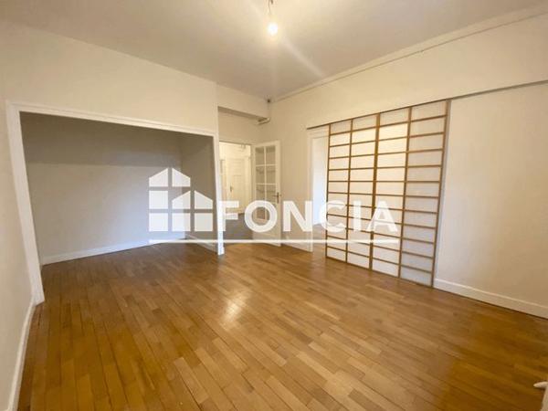 Location Appartement 4 pièces 85.61 m² - 134 RUE SULLY Lyon 69006