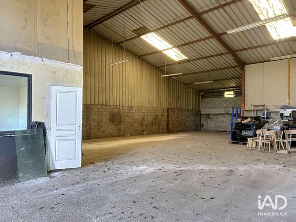 Location hangar 200 m² Villiers-en-Bière