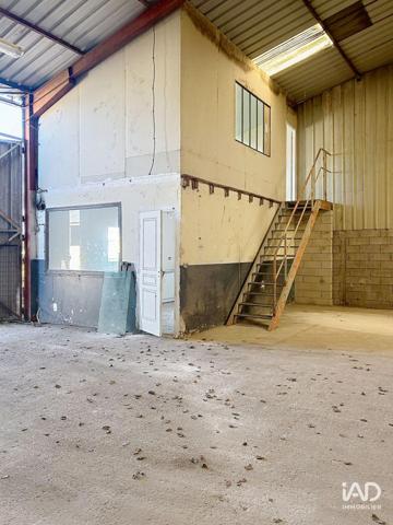 Location hangar 200 m² Villiers-en-Bière