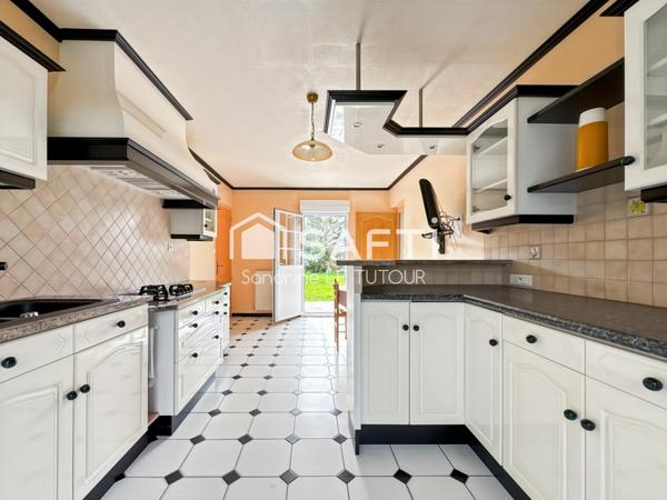 Maison de caractère 6 pièces, parc de 2000 m2