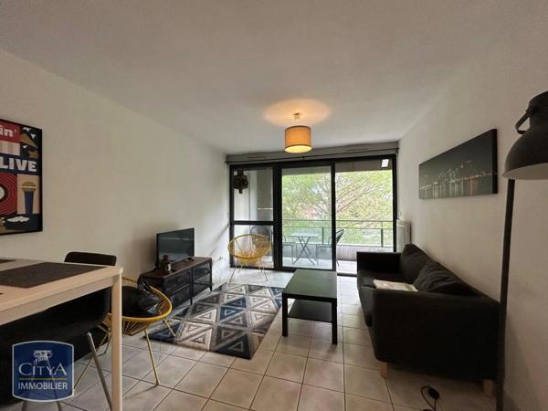 Appartement à louer 2 pièces 41.19m² Narbonne (11100)