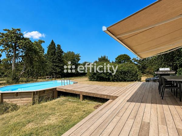 Maison
         6 pièces
        - 130 m² Bien prestige 600 000 € *