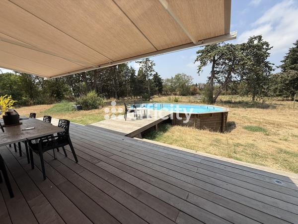 Maison
         6 pièces
        - 130 m² Bien prestige 600 000 € *