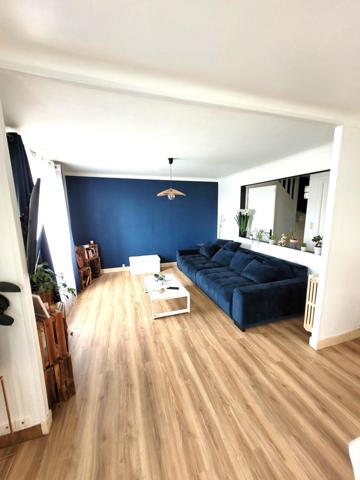 GUILERS : maison de ville T5 , grand garage