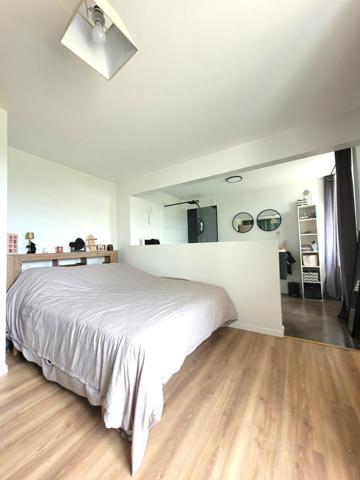 GUILERS : maison de ville T5 , grand garage