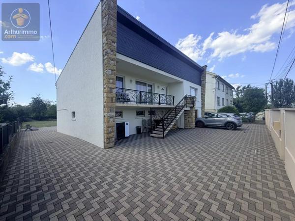Vente                                                      Maison
                        
                     8 pièces                      200 m2                     à Metz