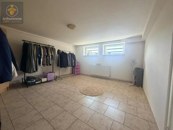 Vente                                                      Maison
                        
                     8 pièces                      200 m2                     à Metz