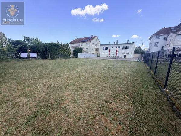 Vente                                                      Maison
                        
                     8 pièces                      200 m2                     à Metz