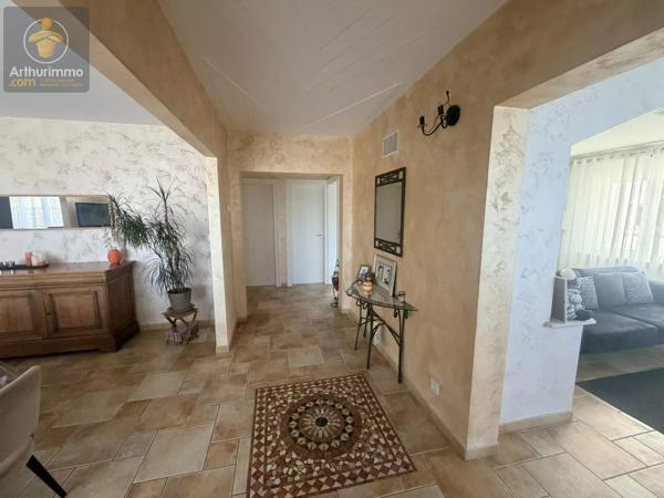 Vente                                                      Maison
                        
                     8 pièces                      200 m2                     à Metz