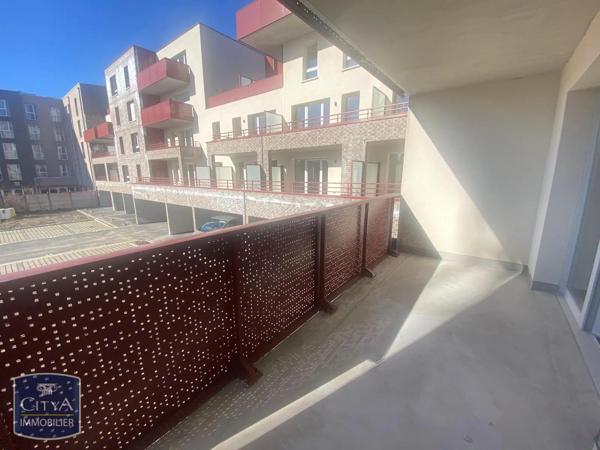 Appartement à louer 2 pièces 42.39m² Valenciennes (59300)