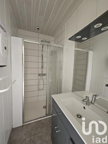 Maison de ville 3 pièces de 55 m² à La Couronne (16400)