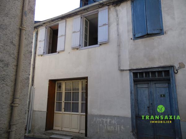 Maison de village de montagne