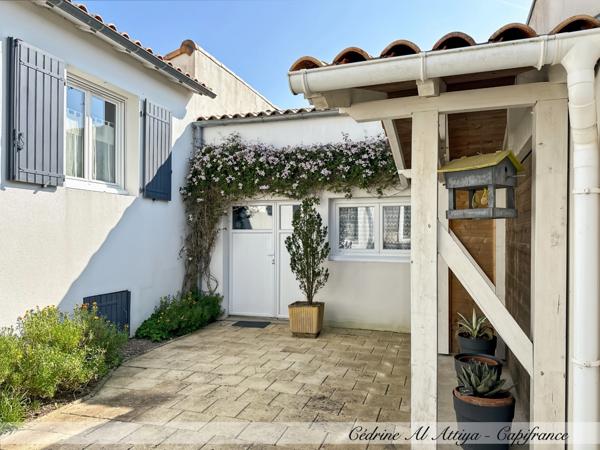 Maison à vendre à Puilboreau de plain-pied, 7 pièces, 175m2, jardin et garage