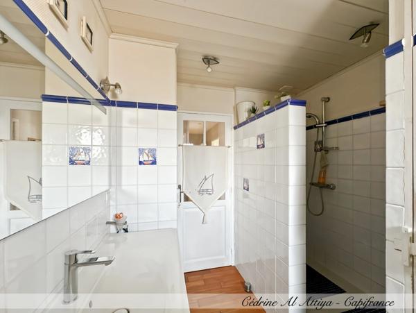 Maison à vendre à Puilboreau de plain-pied, 7 pièces, 175m2, jardin et garage