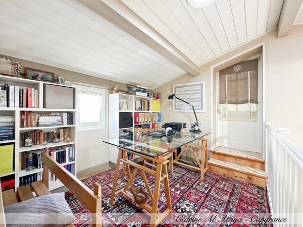 Maison à vendre à Puilboreau de plain-pied, 7 pièces, 175m2, jardin et garage