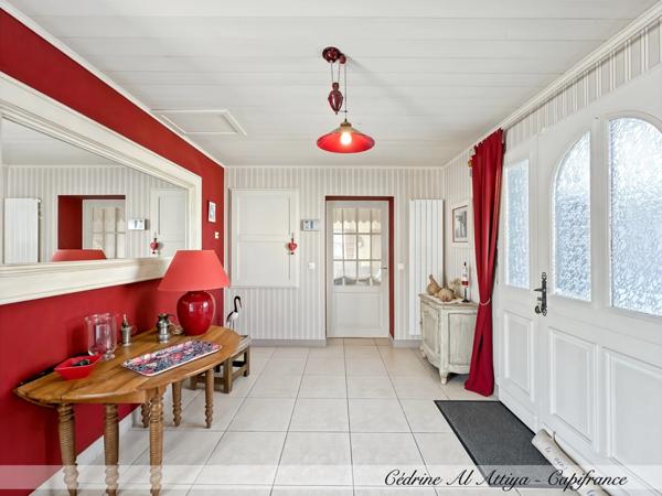 Maison à vendre à Puilboreau de plain-pied, 7 pièces, 175m2, jardin et garage