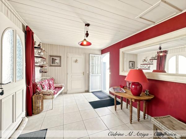 Maison à vendre à Puilboreau de plain-pied, 7 pièces, 175m2, jardin et garage