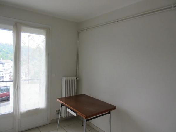 Appartement à louer au Monastère (12000)
